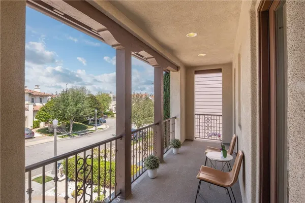 $19,350 | 8005 South Bell Crest Drive, Los Angeles, CA 90045