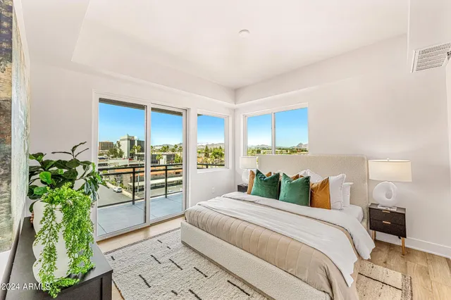 $600,000 | 3131 North Central Avenue, Unit 4015, Phoenix, AZ 85012