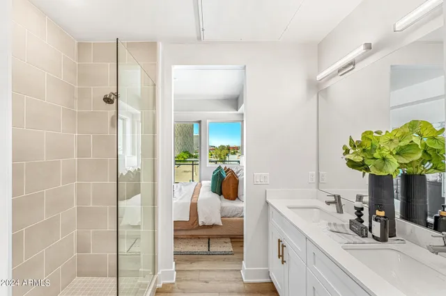 $600,000 | 3131 North Central Avenue, Unit 4015, Phoenix, AZ 85012