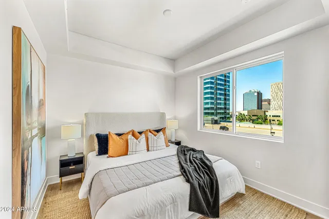 $600,000 | 3131 North Central Avenue, Unit 4015, Phoenix, AZ 85012