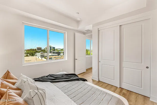 $600,000 | 3131 North Central Avenue, Unit 4015, Phoenix, AZ 85012