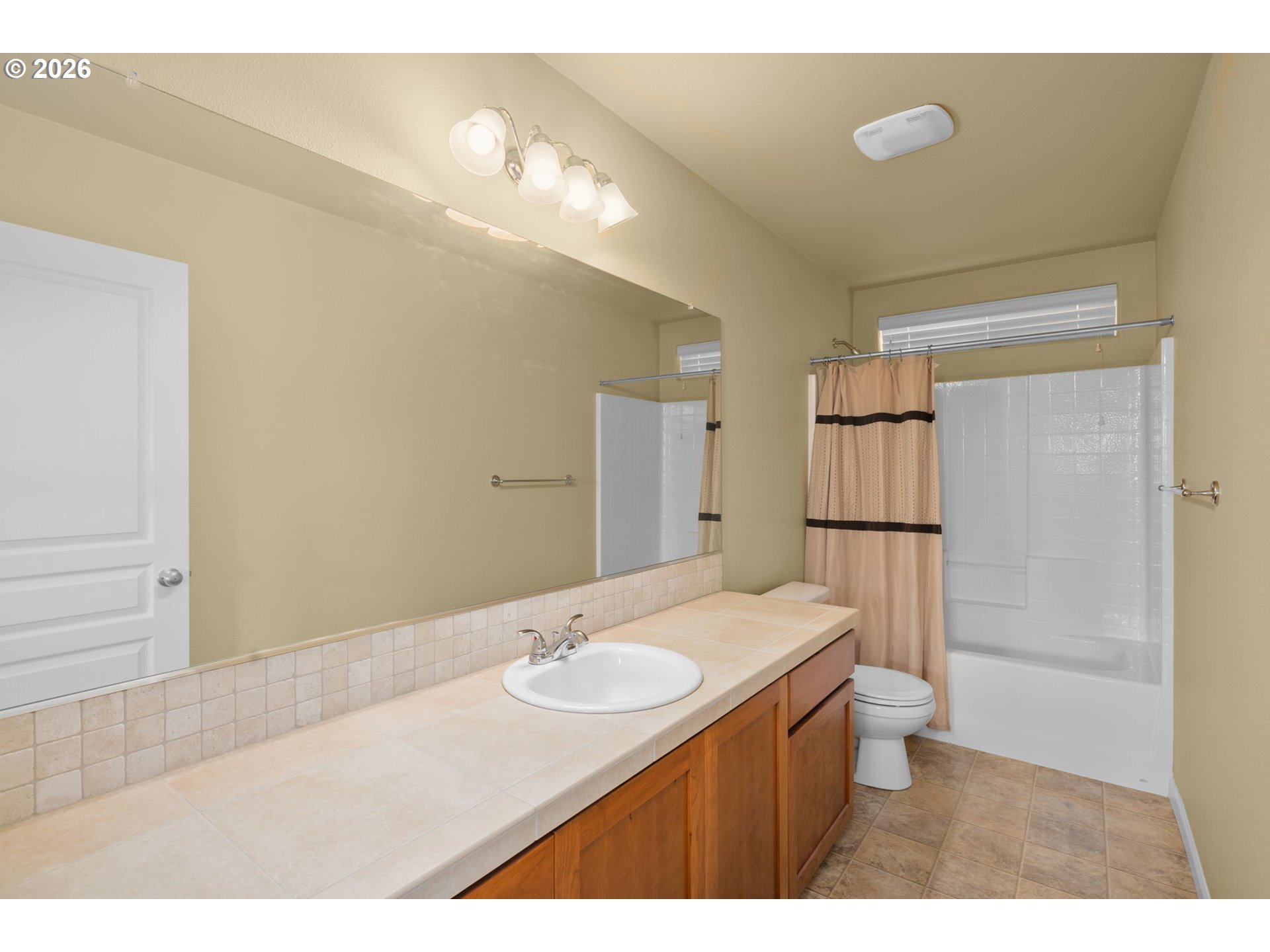 15623 Southwest Raphael Lane Portland, OR 97224 - Photo 35 of 40