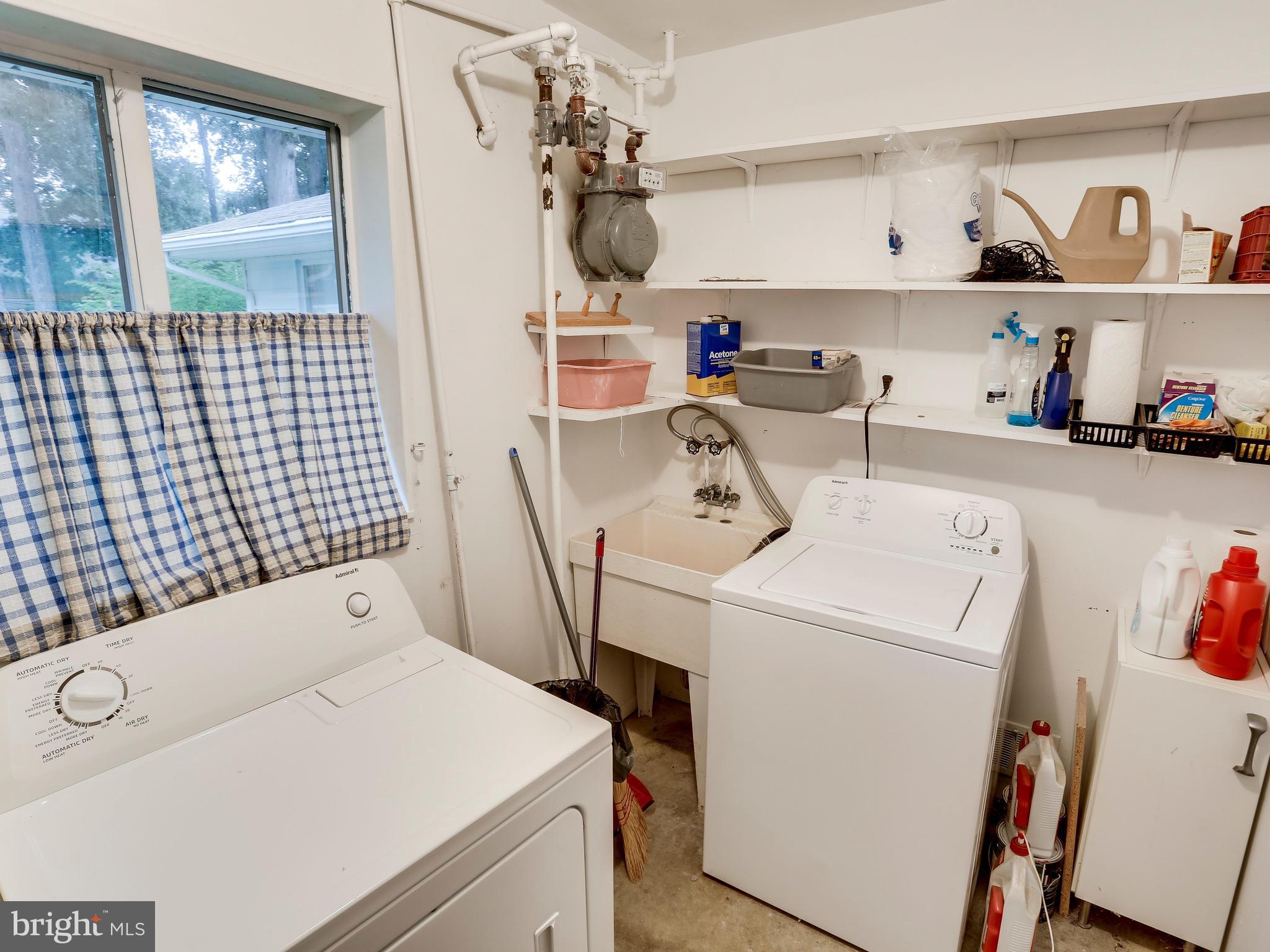 6226 Dana Avenue Springfield, VA 22150 - Photo 19 of 21 Interior (General)