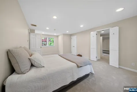 $1,695,000 | 154 Unadilla Road, Ridgewood, NJ 07450