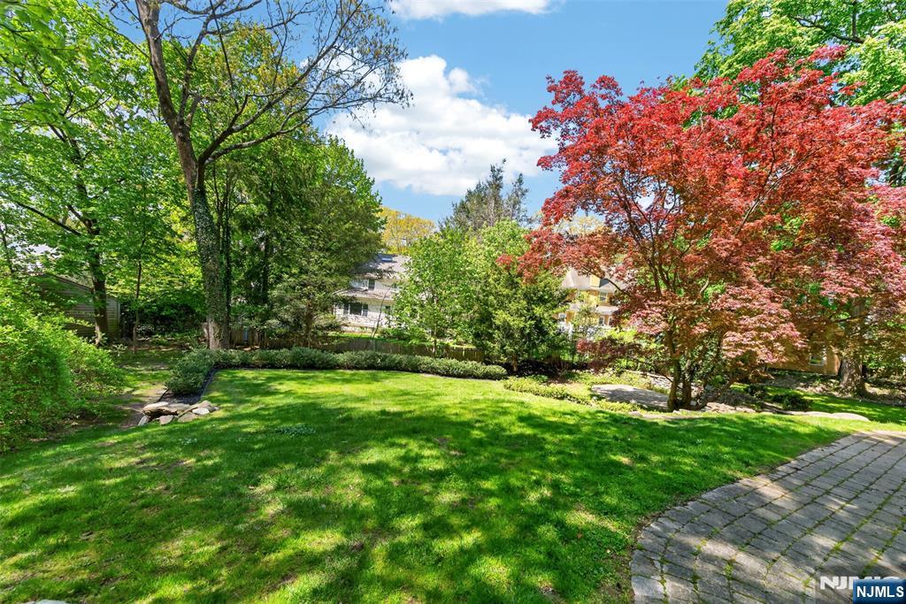 154 Unadilla Road Ridgewood, NJ 07450 - Photo 36 of 36