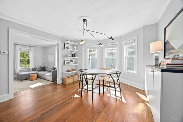 $369,900 | 217 North 6th Street, St. Charles, IL 60174