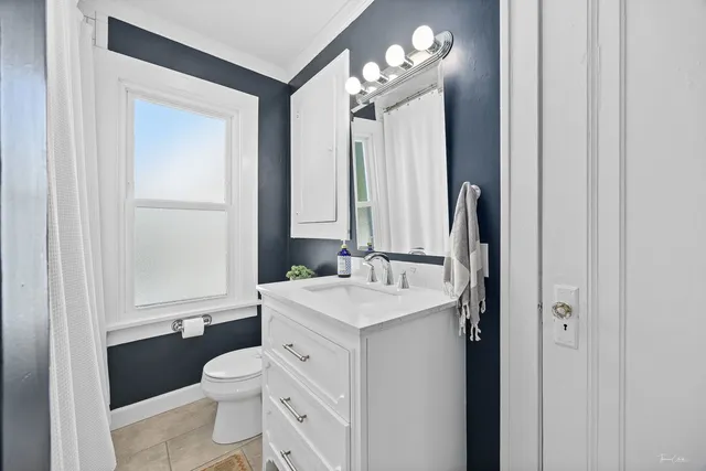 $369,900 | 217 North 6th Street, St. Charles, IL 60174