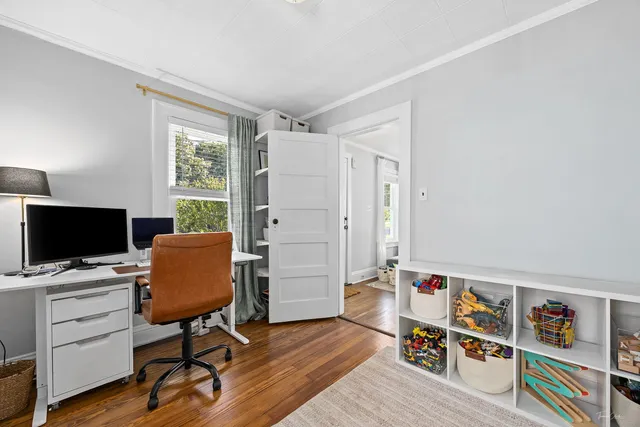 $369,900 | 217 North 6th Street, St. Charles, IL 60174