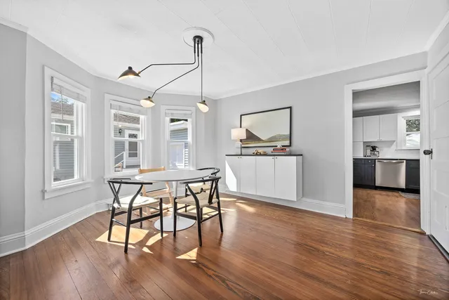 $369,900 | 217 North 6th Street, St. Charles, IL 60174