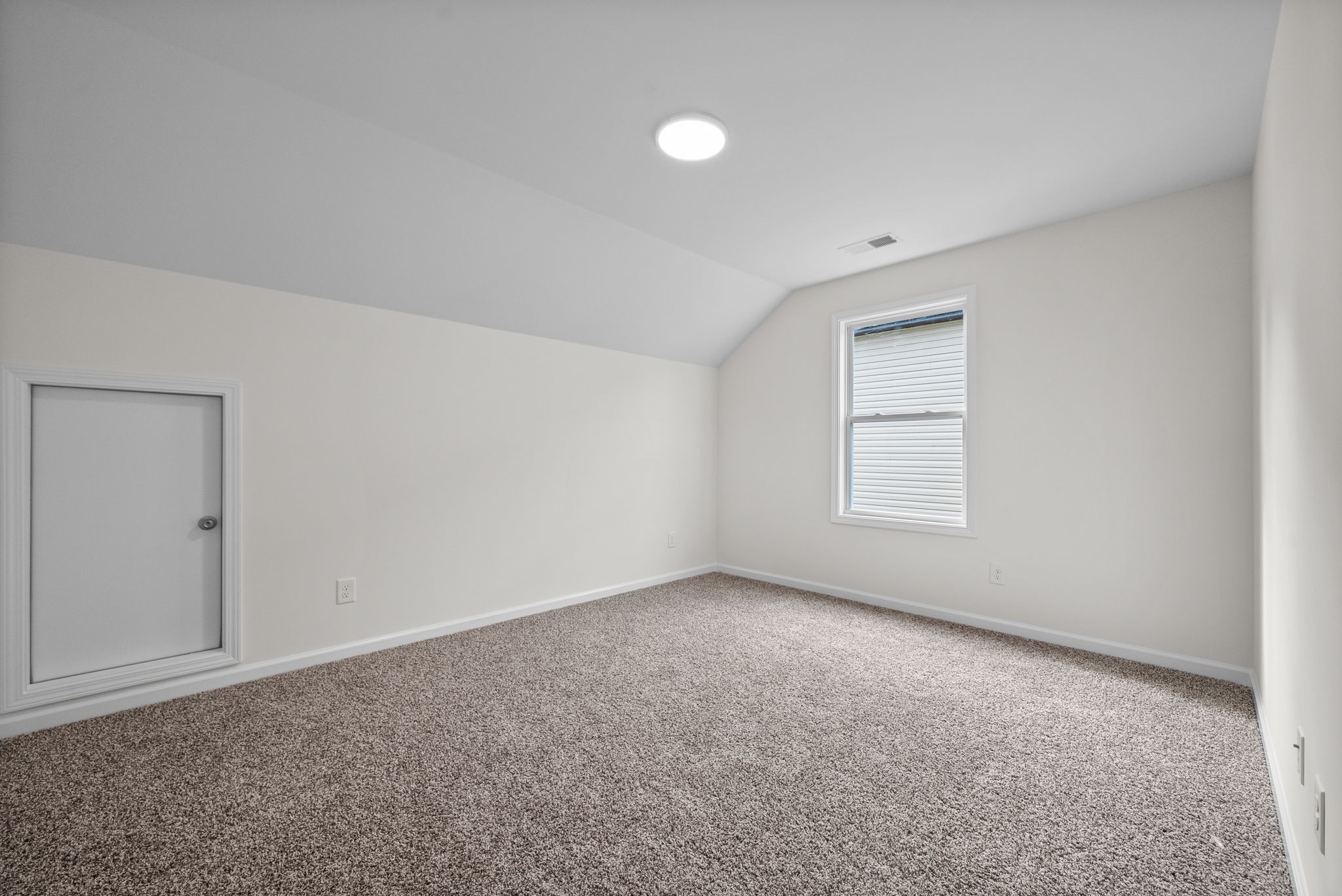 1908 Evans Road Clarksville, TN 37042 - Photo 22 of 27 Gallery Image 22
