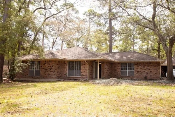 $1,975 | 1918 Crystal Springs Drive, Houston, TX 77339