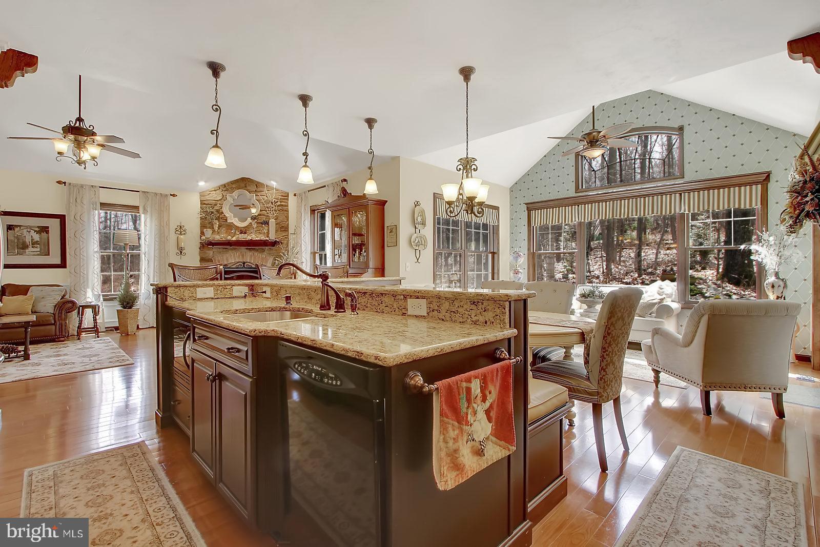 1098 Moulstown Road Hanover, PA 17331 - Photo 13 of 38