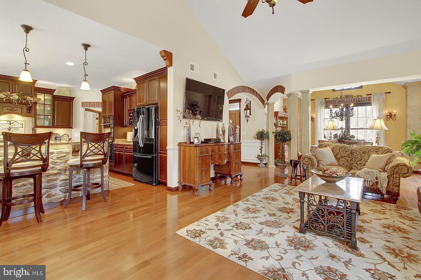 1098 Moulstown Road Hanover, PA 17331 - Photo 10 of 38