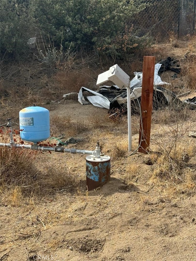 0 Table Mountain Truck Trail Anza, CA 92539 - Photo 9 of 38 a view of a backyard with table and chairs