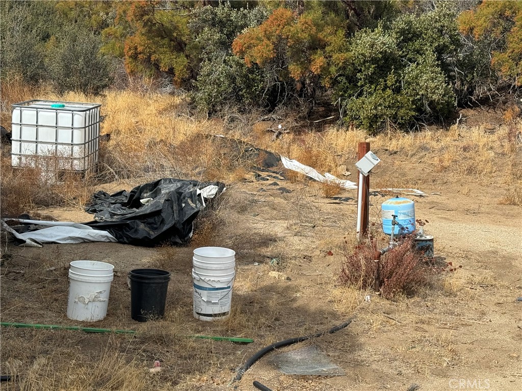 0 Table Mountain Truck Trail Anza, CA 92539 - Photo 10 of 38 a view of a backyard of the house