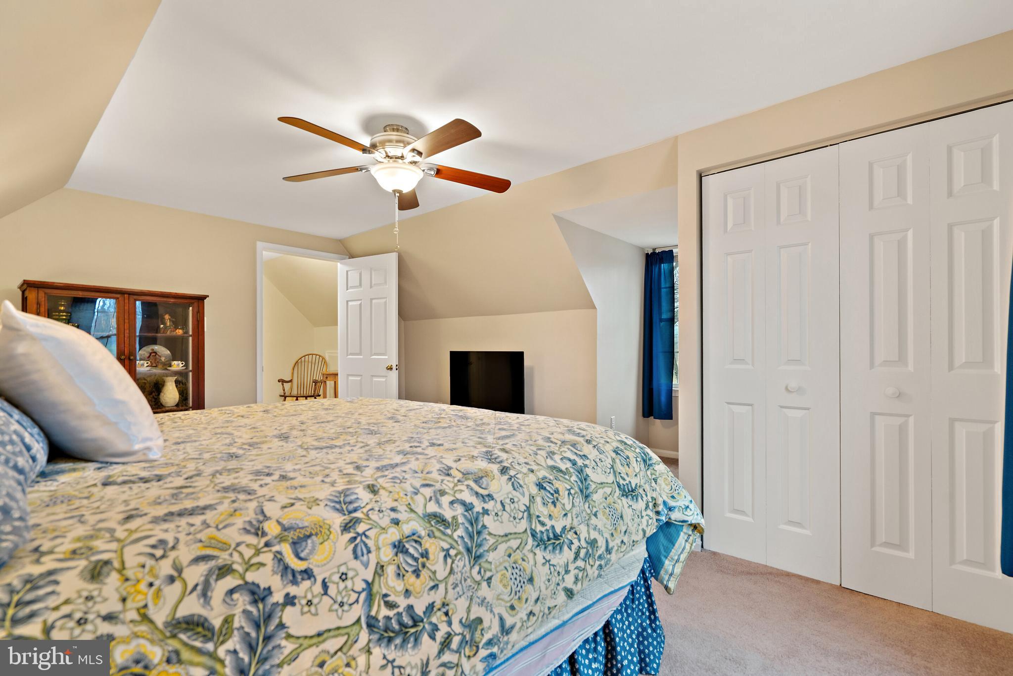 509 Foxcroft Road Warrenton, VA 20186 - Photo 26 of 38 Bedroom #3 with large closet