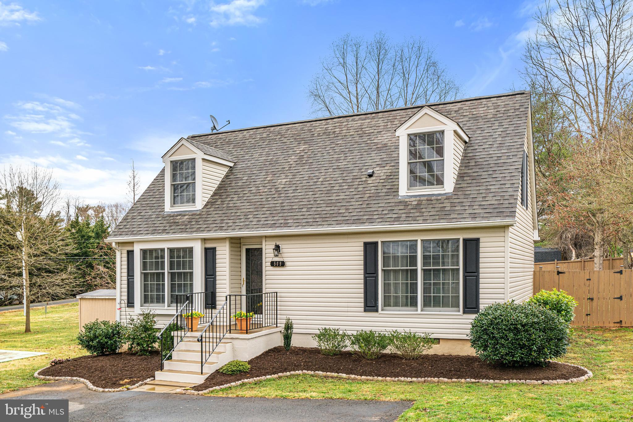 509 Foxcroft Road Warrenton, VA 20186 - Photo 37 of 38 Front of the home