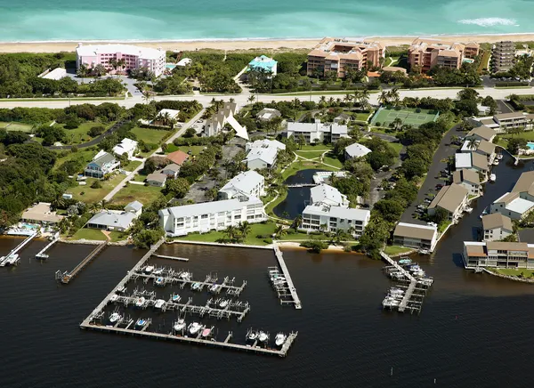 $395,000 | 1550 Northeast Ocean Boulevard, Unit B101, Jensen Beach, FL 34957