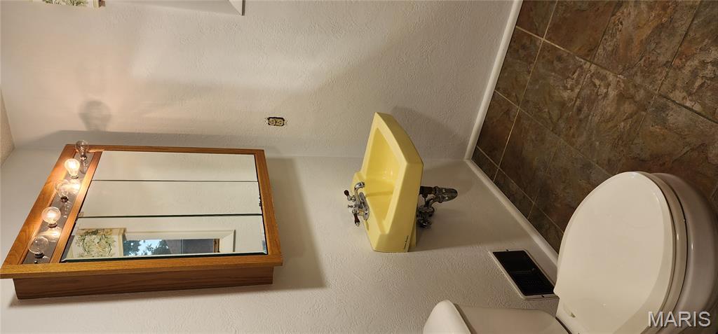 626 Solomon Street Chester, IL 62233 - Photo 17 of 57