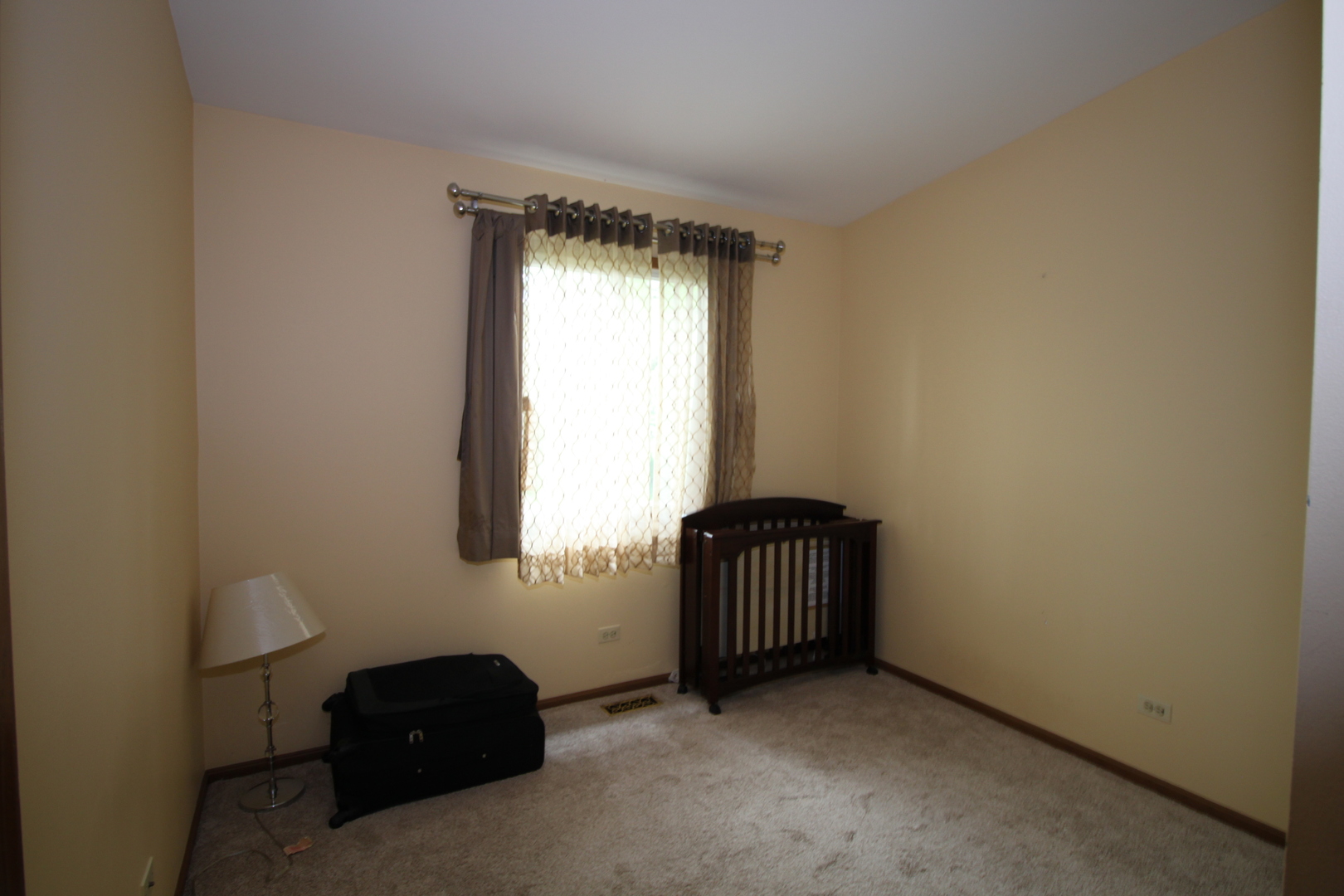 1925 Lisson Road Naperville, IL 60565 - Photo 11 of 18 a view of livingroom with windows