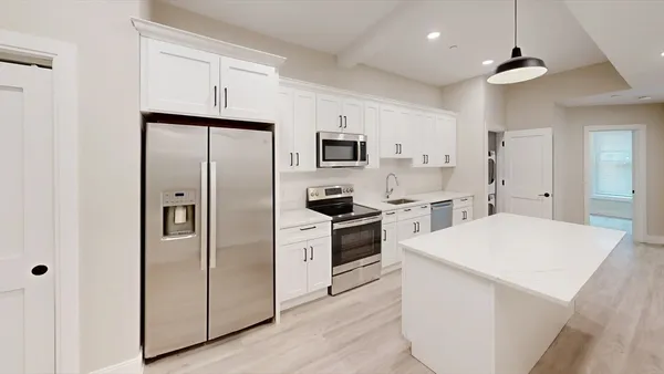 $8,975 | 220-222 Tremont Street, Unit 1, Boston, MA 02116