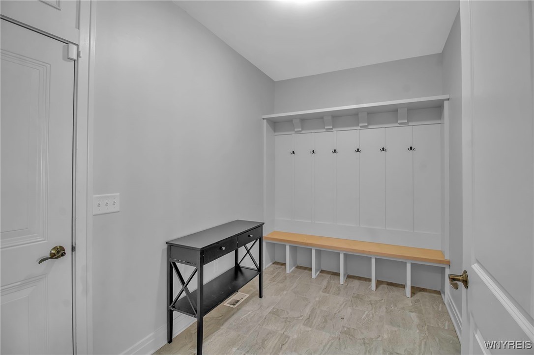 8928 Willyoungs Overlook Clarence, NY 14031 - Photo 23 of 45