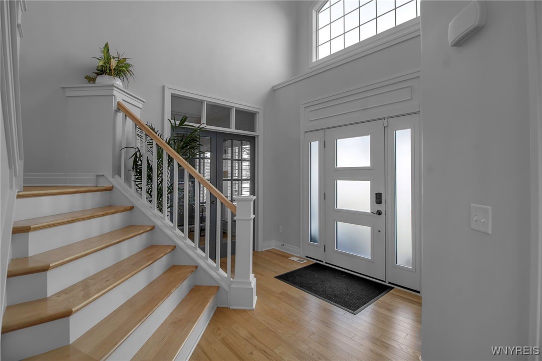 8928 Willyoungs Overlook Clarence, NY 14031 - Photo 4 of 45