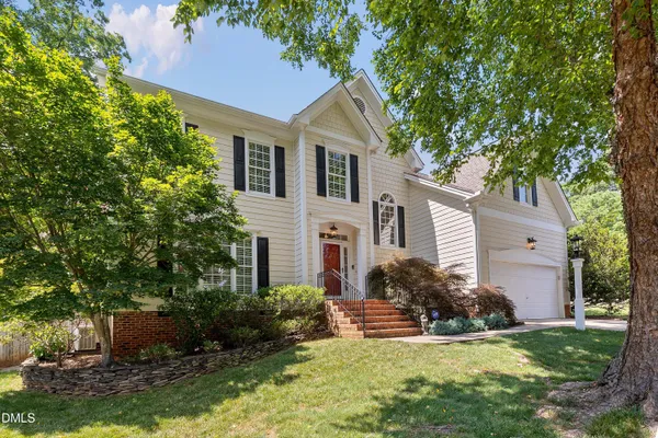 $800,000 | 100 Marsden Court, Cary, NC 27518