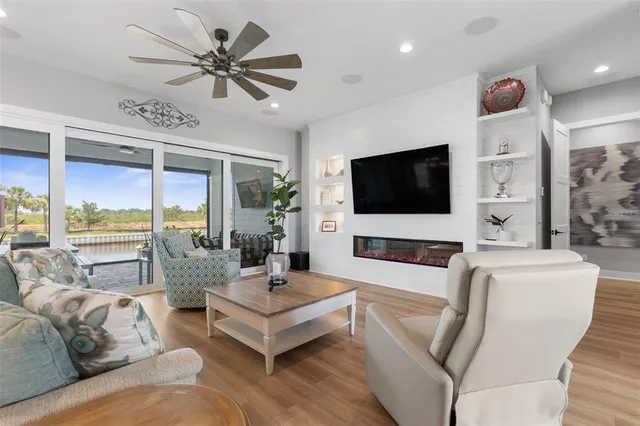 $1,299,000 | 129 Seaside Pt Point, Flagler Beach, FL 32136