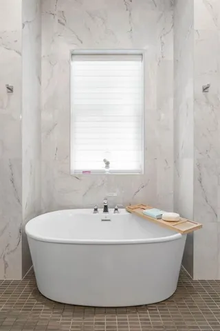 $1,299,000 | 129 Seaside Pt Point, Flagler Beach, FL 32136