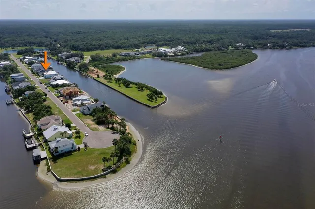 $1,299,000 | 129 Seaside Pt Point, Flagler Beach, FL 32136