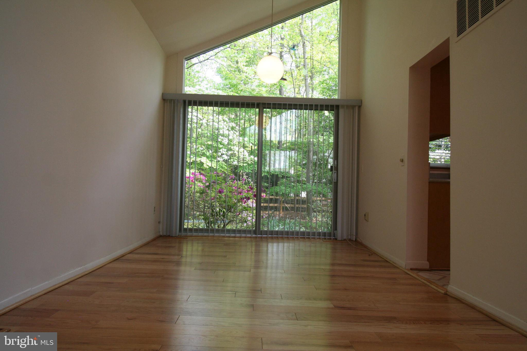 9453 Kilimanjaro Road Columbia, MD 21045 - Photo 11 of 41 Kind of Dining Room guests remember