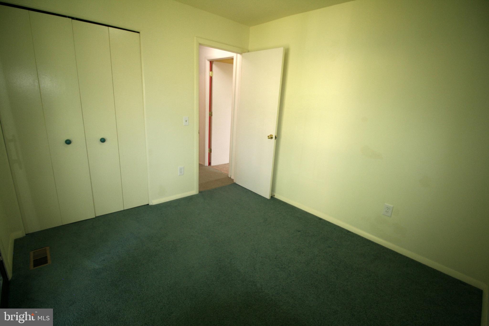 9453 Kilimanjaro Road Columbia, MD 21045 - Photo 29 of 41 Snuggly bedroom #3 is livable & lovable