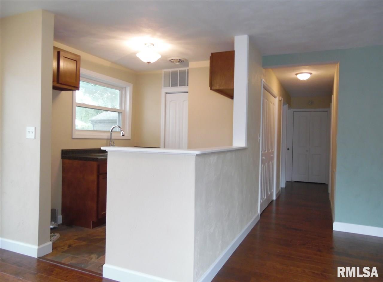 111 Pontiac Road Marquette Heights, IL 61554 - Photo 13 of 31 Gallery Image 13