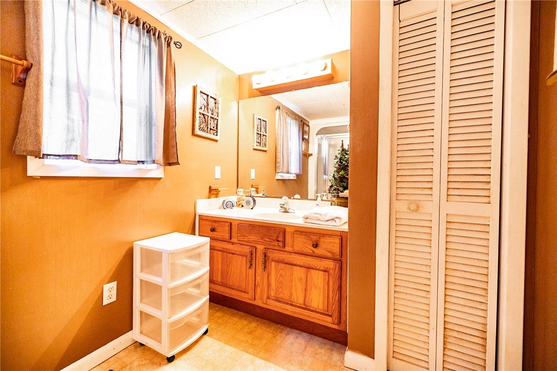 1335 Gibson Road Dadeville, AL 36853 - Photo 23 of 41 Gallery Image 23