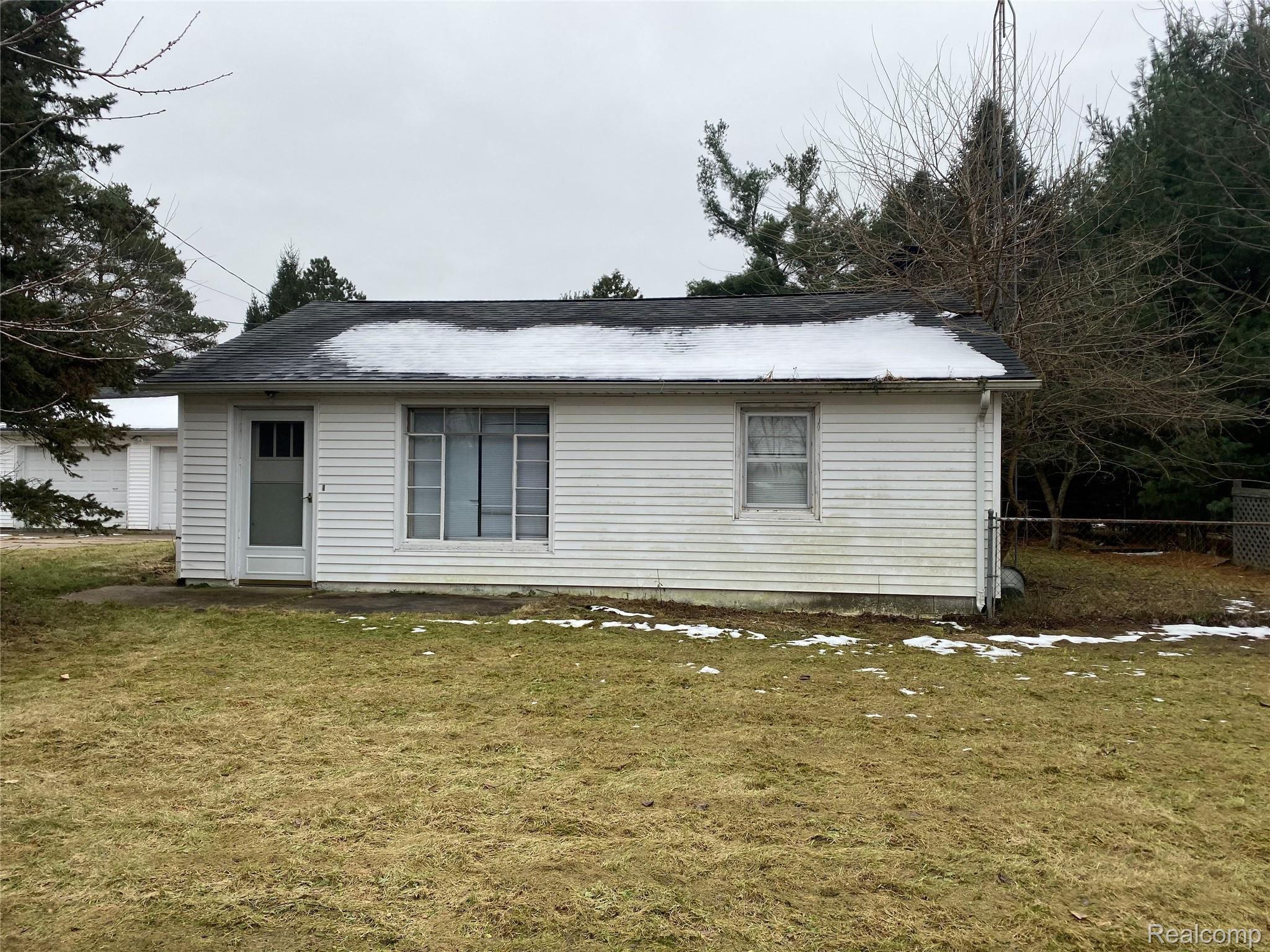 1559 Harper Road Mason, MI 48854 - Photo 2 of 22 3C17879C-935D-4364-A528-5D6951CE6A6C.jpeg