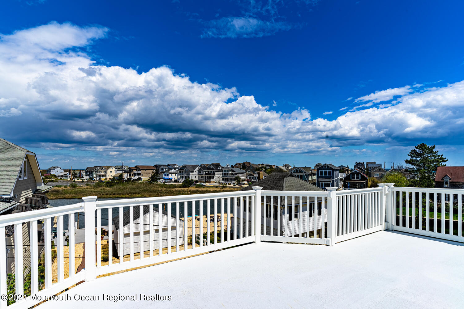 82 Ocean Avenue Manasquan, NJ 08736 - Photo 3 of 42 82 Ocean 031