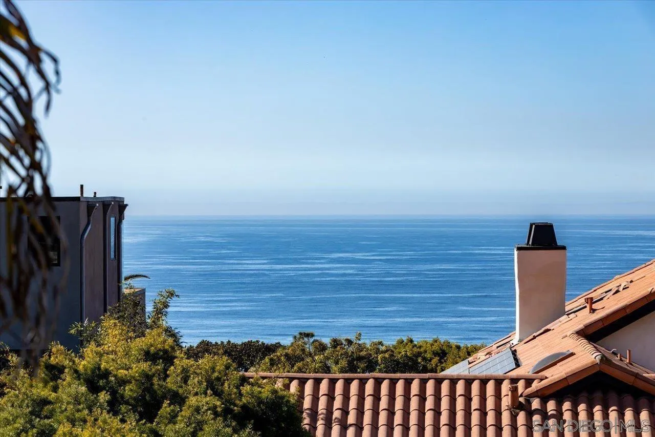 13726 Pine Needles Drive Del Mar, CA 92014 - Photo 67 of 70 a view of a balcony with wooden floor and fence