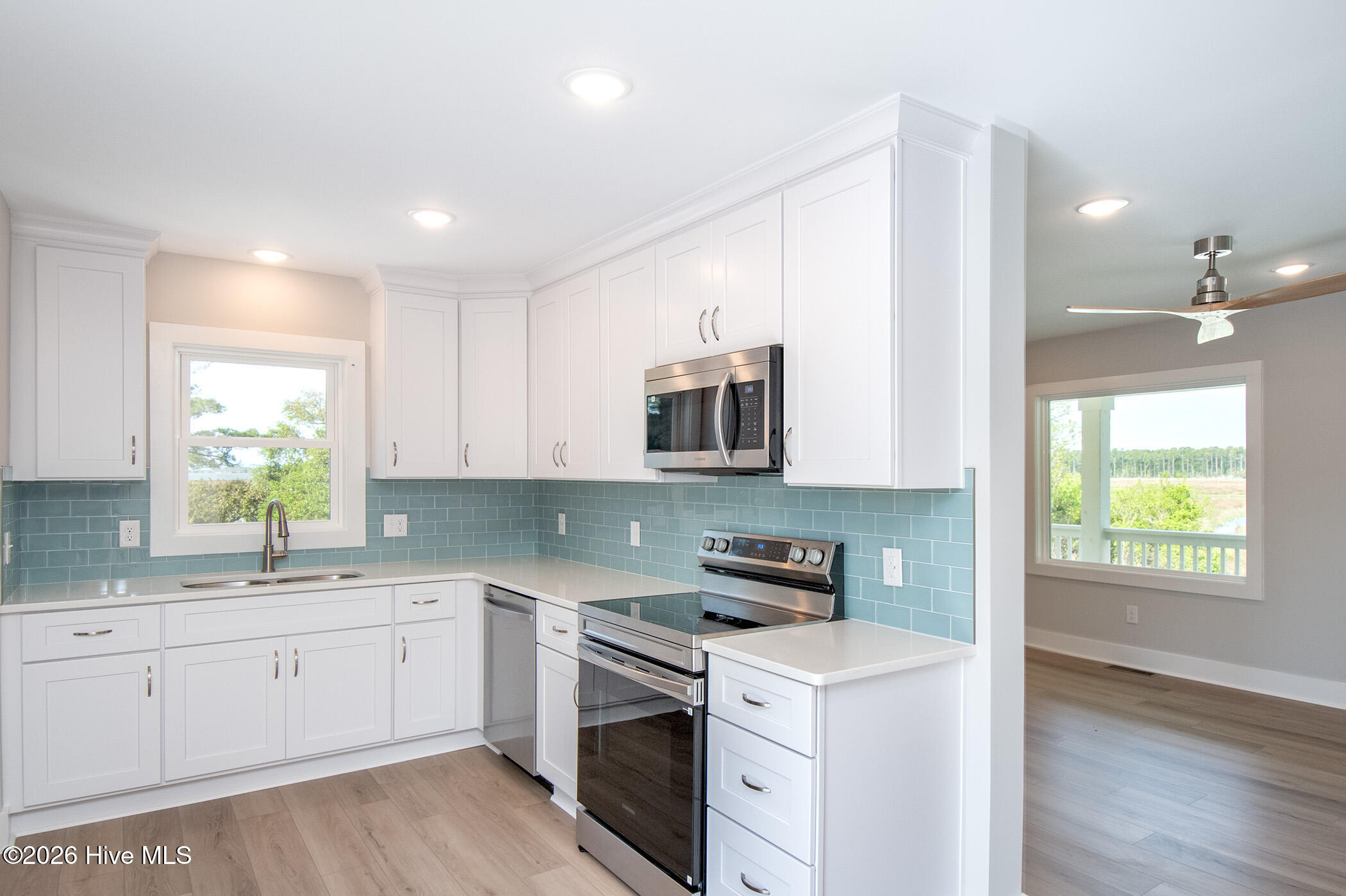 110 Fir Ridge Lane Beaufort, NC 28516 - Photo 7 of 30 110 FIR RIDGE (5)