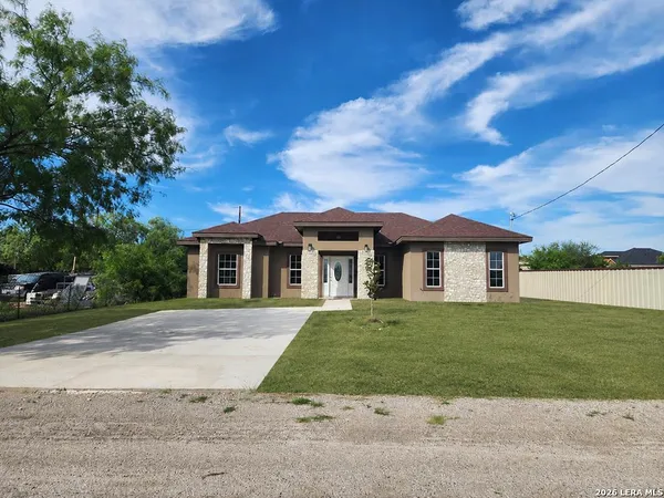 $279,000 | 69 Windmill Drive, Eagle Pass, TX 78852