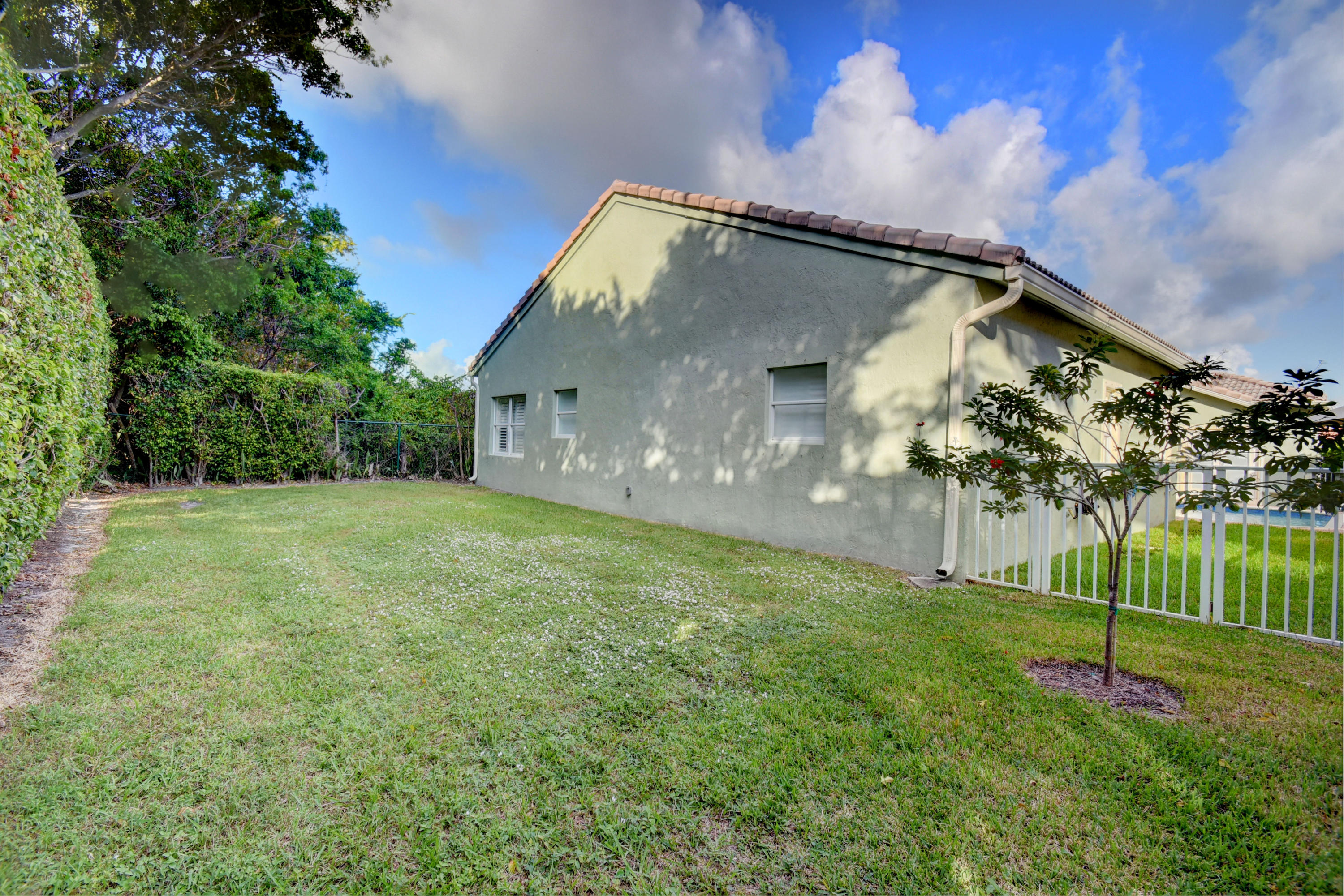 7201 Northwest Turtle Walk Boca Raton, FL 33487 - Photo 24 of 39 Spacious backyard
