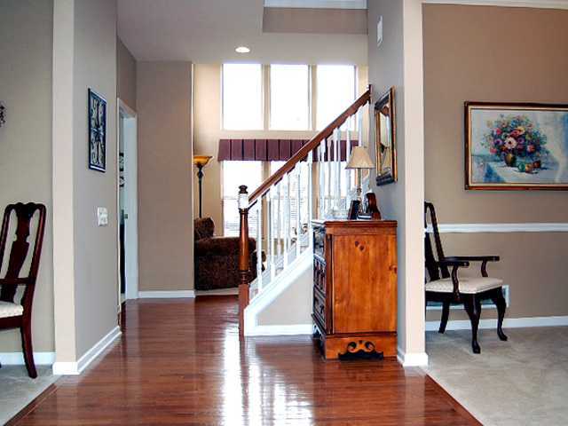 404 Village Ridge Drive Powell, OH 43065 - Photo 2 of 23