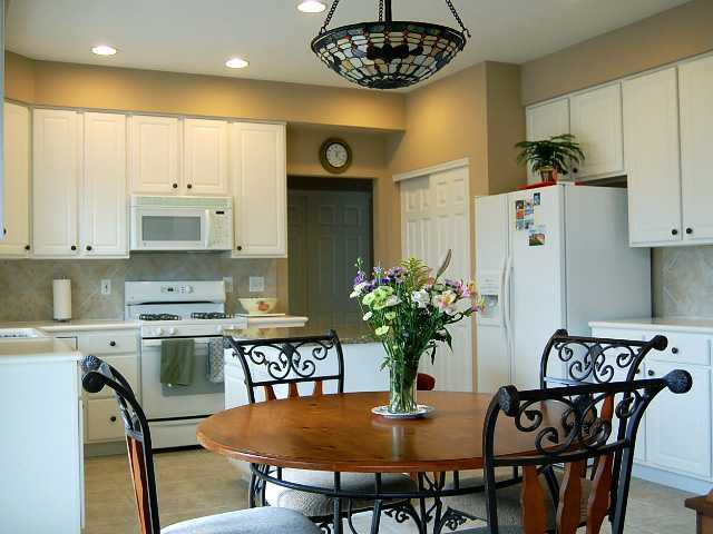 404 Village Ridge Drive Powell, OH 43065 - Photo 6 of 23