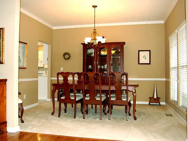 404 Village Ridge Drive Powell, OH 43065 - Photo 10 of 23