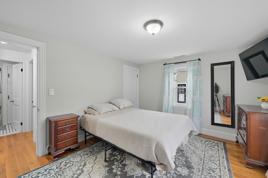 14 Frances Road Woburn, MA 01801 - Photo 15 of 31 Gallery Image 15