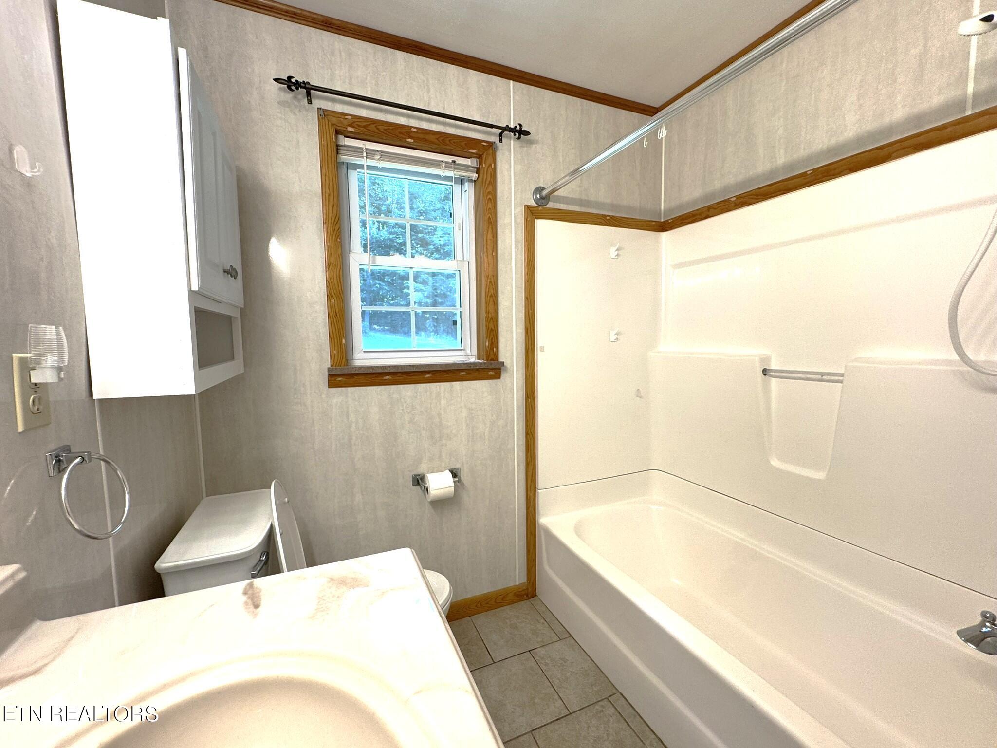 340 Maple Hill Road Loudon, TN 37774 - Photo 15 of 29 Photo 13 copy