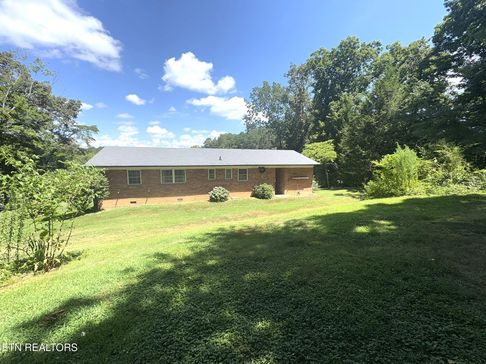340 Maple Hill Road Loudon, TN 37774 - Photo 23 of 29 Photo 21 copy