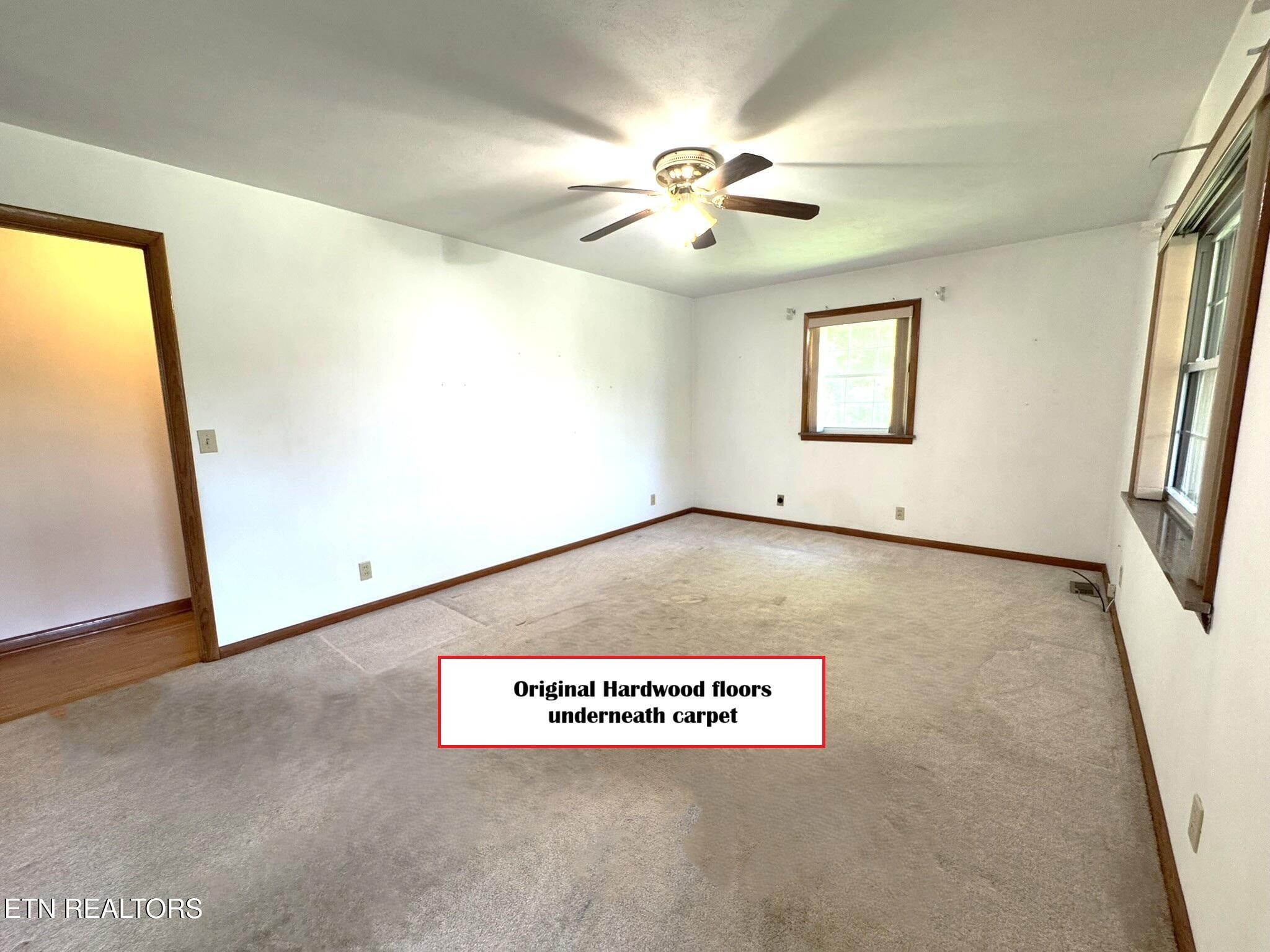 340 Maple Hill Road Loudon, TN 37774 - Photo 6 of 29 Photo 23 copy verbiage