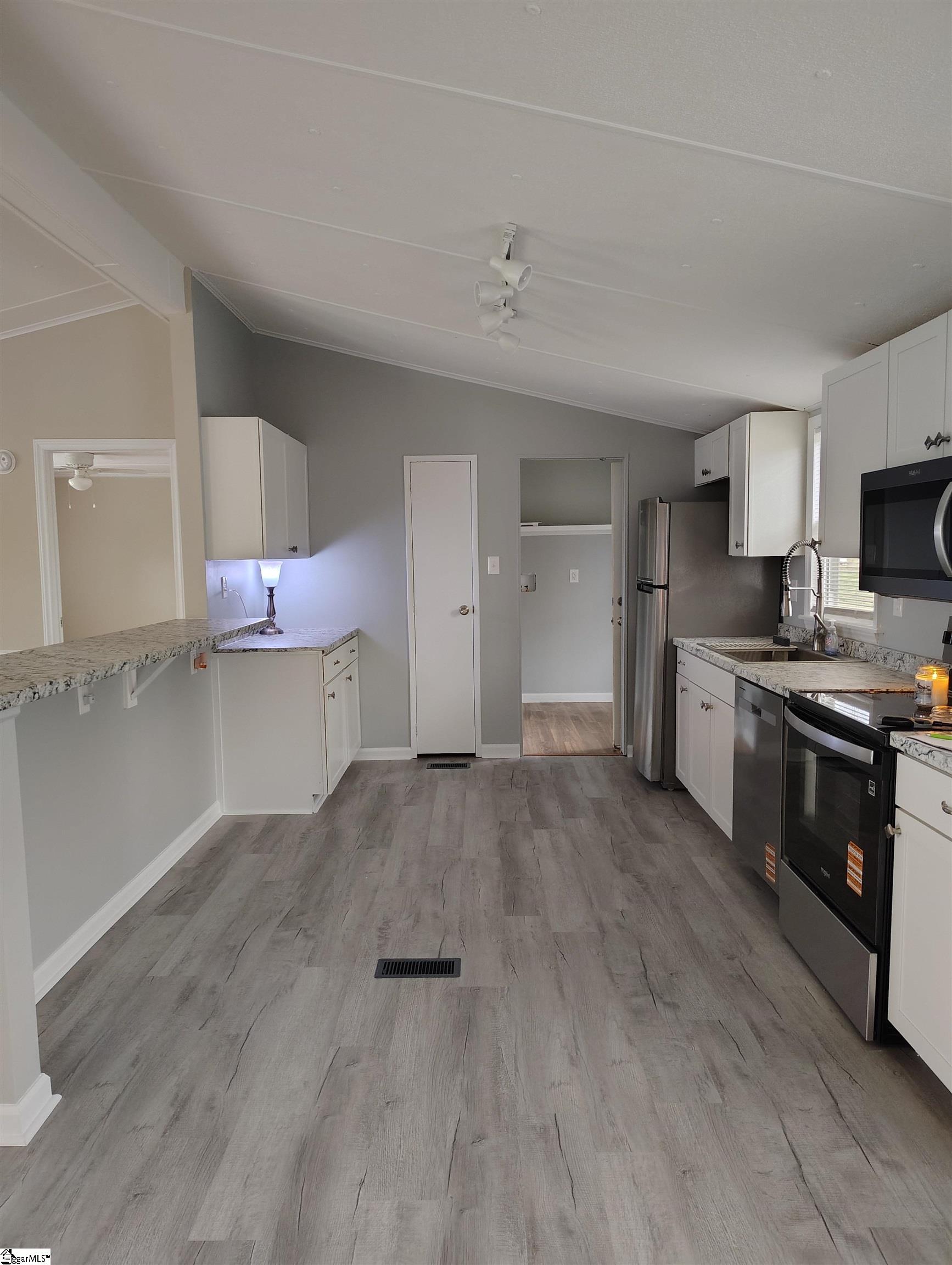 480 Cochran Road Inman, SC 29349 - Photo 12 of 21 Gallery Image 12