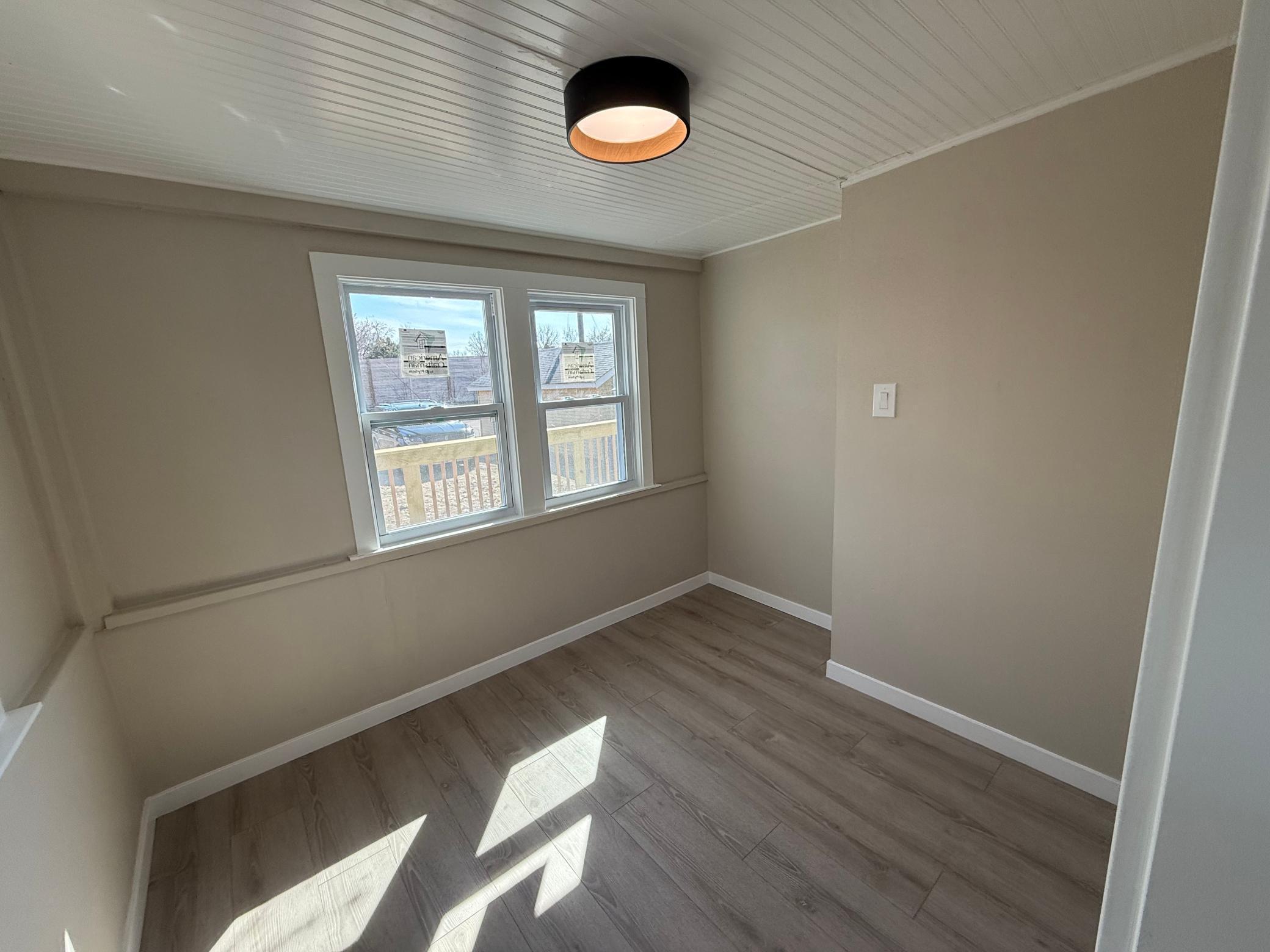 1603 Hudson Road St. Paul, MN 55106 - Photo 18 of 34